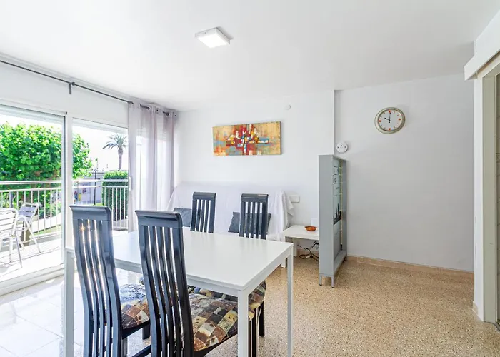 Residencial Costamar Next Bcn, 50M Beach With Swimming Pool